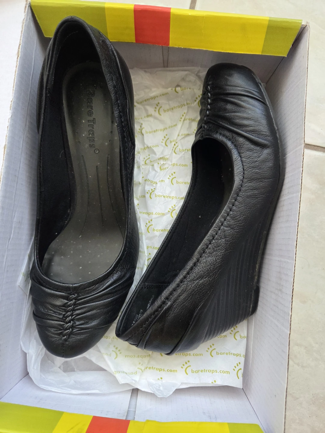Bare Traps Black Wedge Heels