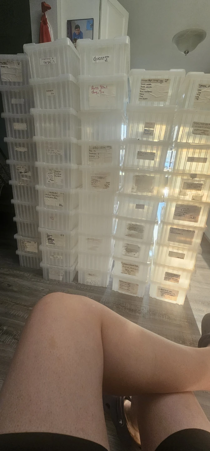 Medium size storage containers - photo 2