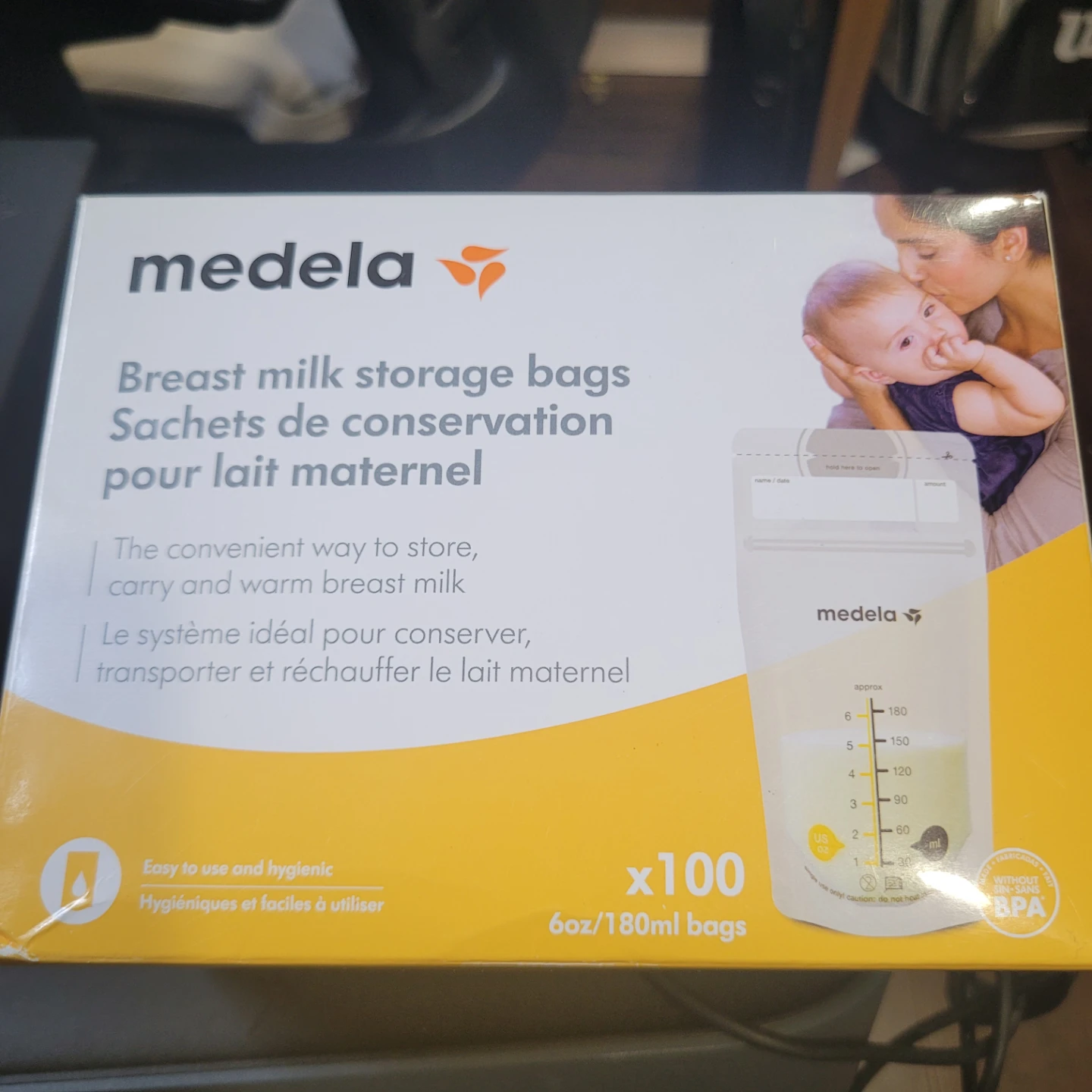 Sealed Box - Medela Storage Bags - 100 count, 6oz/180ml