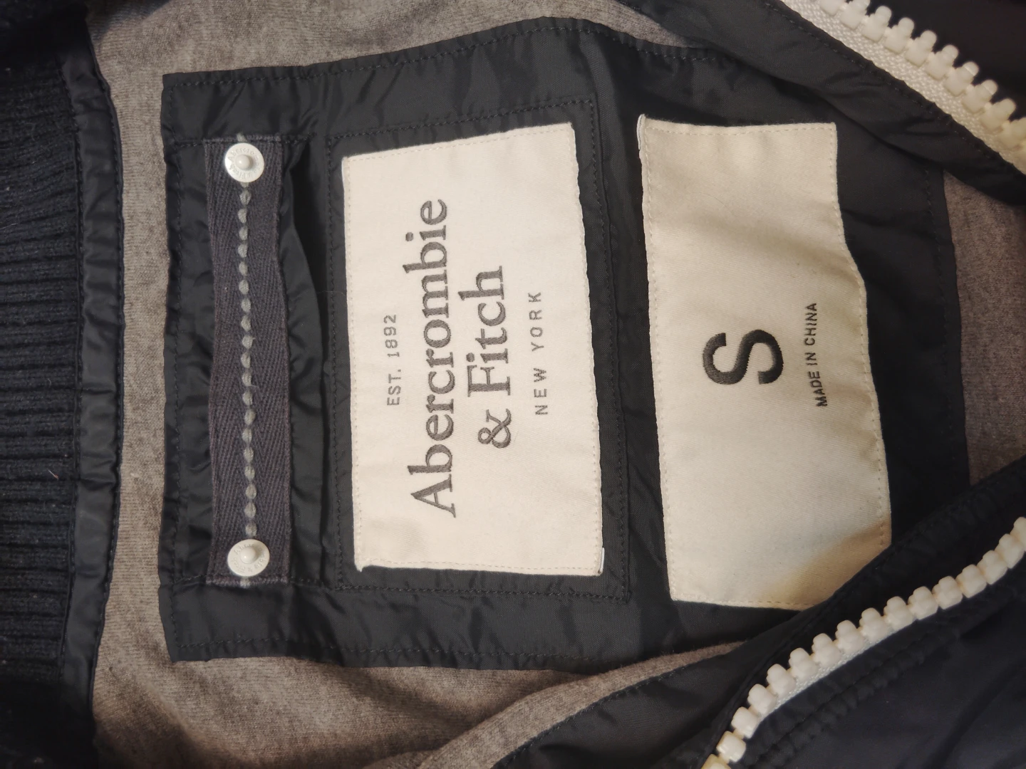 Vintage Abercrombie & Fitch Y2K Lightweight Jacket- Size Small - photo 3