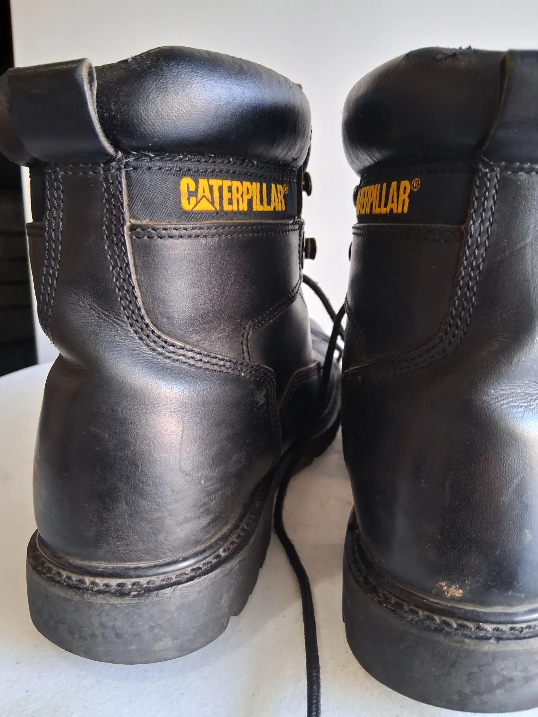 Caterpillar Insulated Work Boots size 10 - photo 2