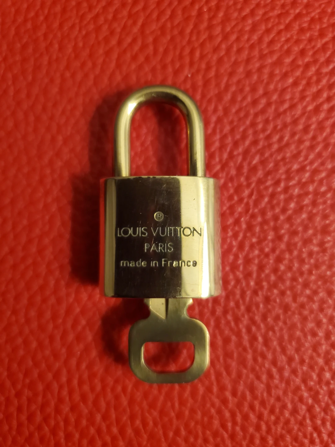 Authentic Louis Vuitton Lock and Key Alma Speedy Bag - photo 2