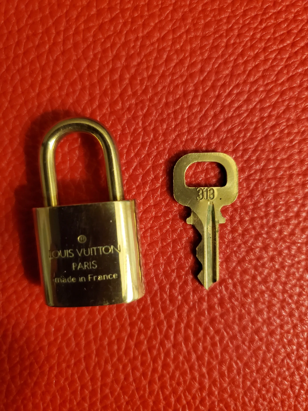 Authentic Louis Vuitton Lock and Key Alma Speedy Bag - photo 3