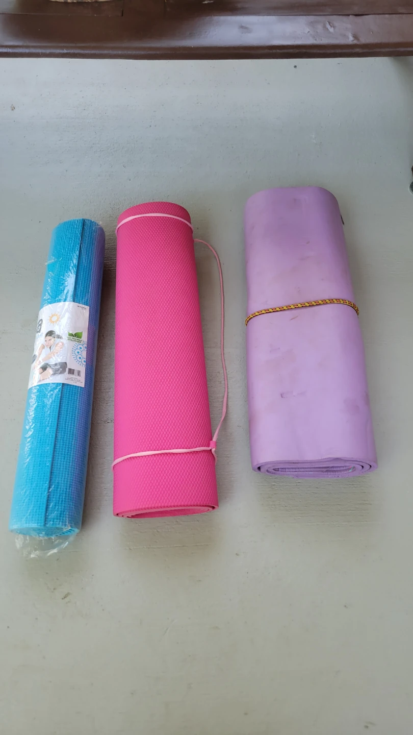 Yoga, under mattress Mats (Blue, Pink, Purple)-$5 each - photo 2
