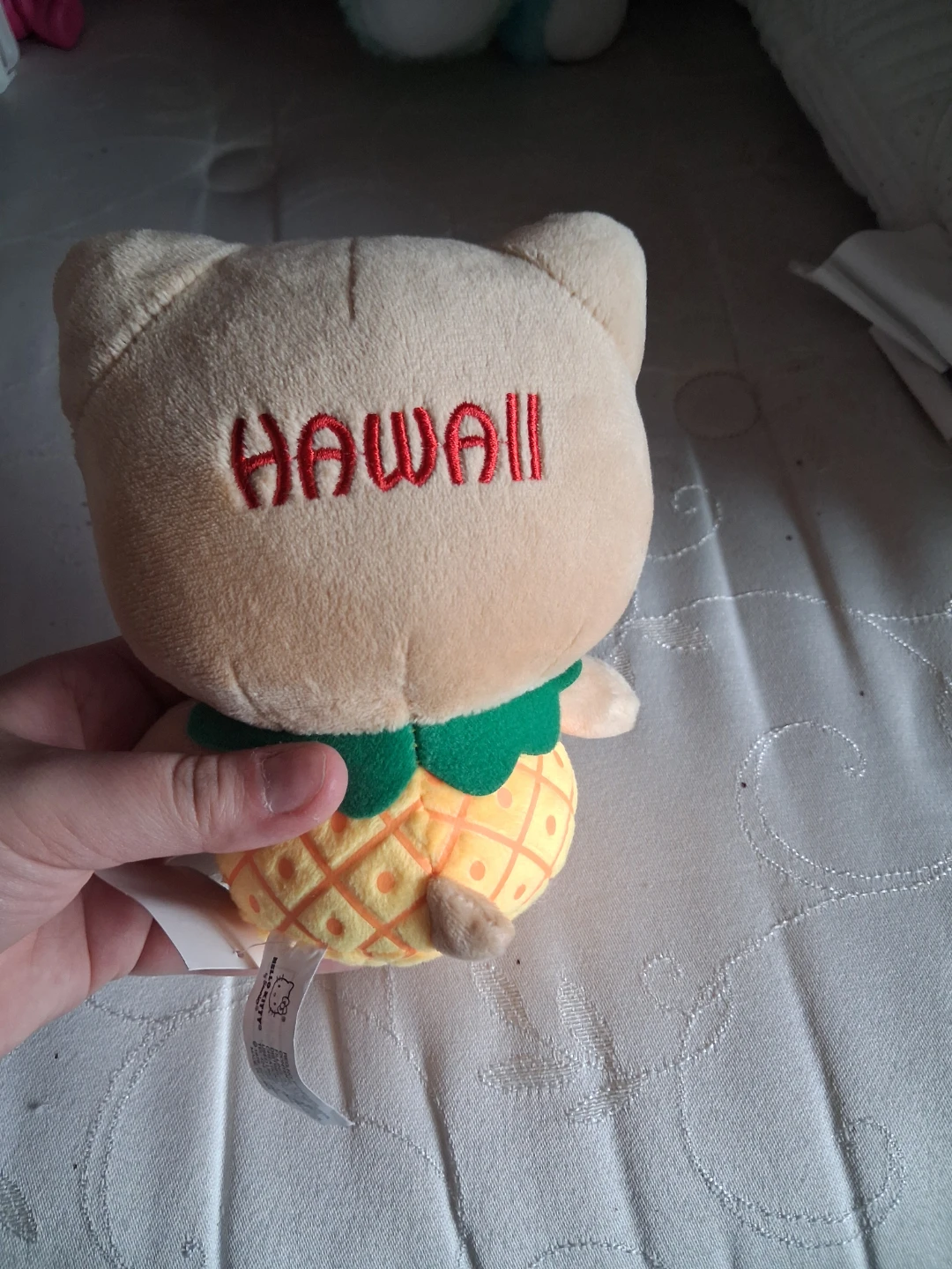 Hello Kitty Hawaii Pineapple Plush Toy - photo 2