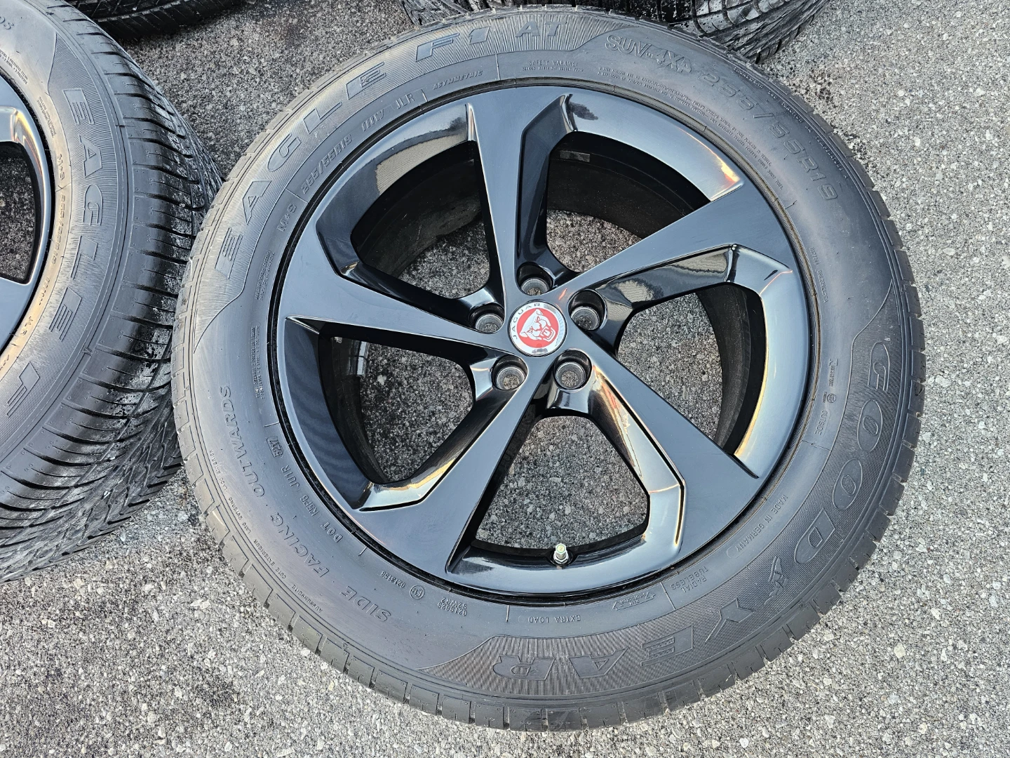 JAGUAR F-PACE O.E.M RIMS AND ALL SEASON TIRES - photo 3