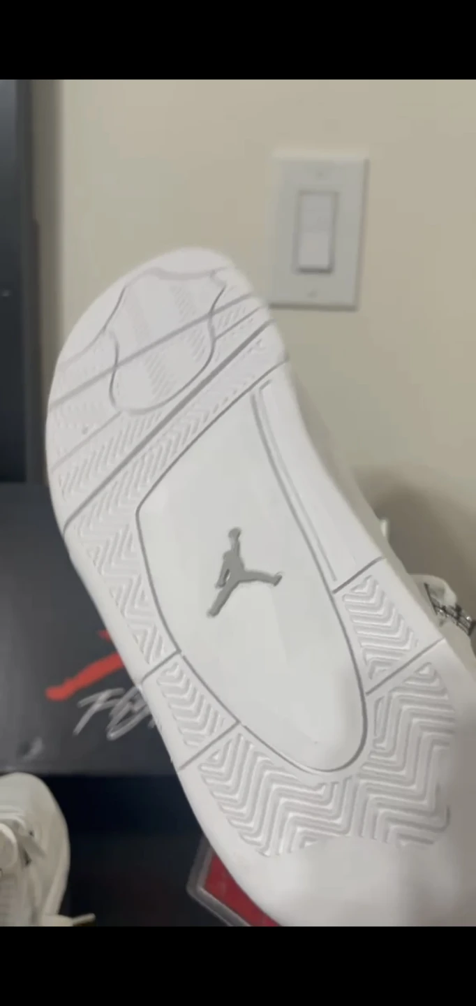 Jordan 4 PURE MONEY - photo 3