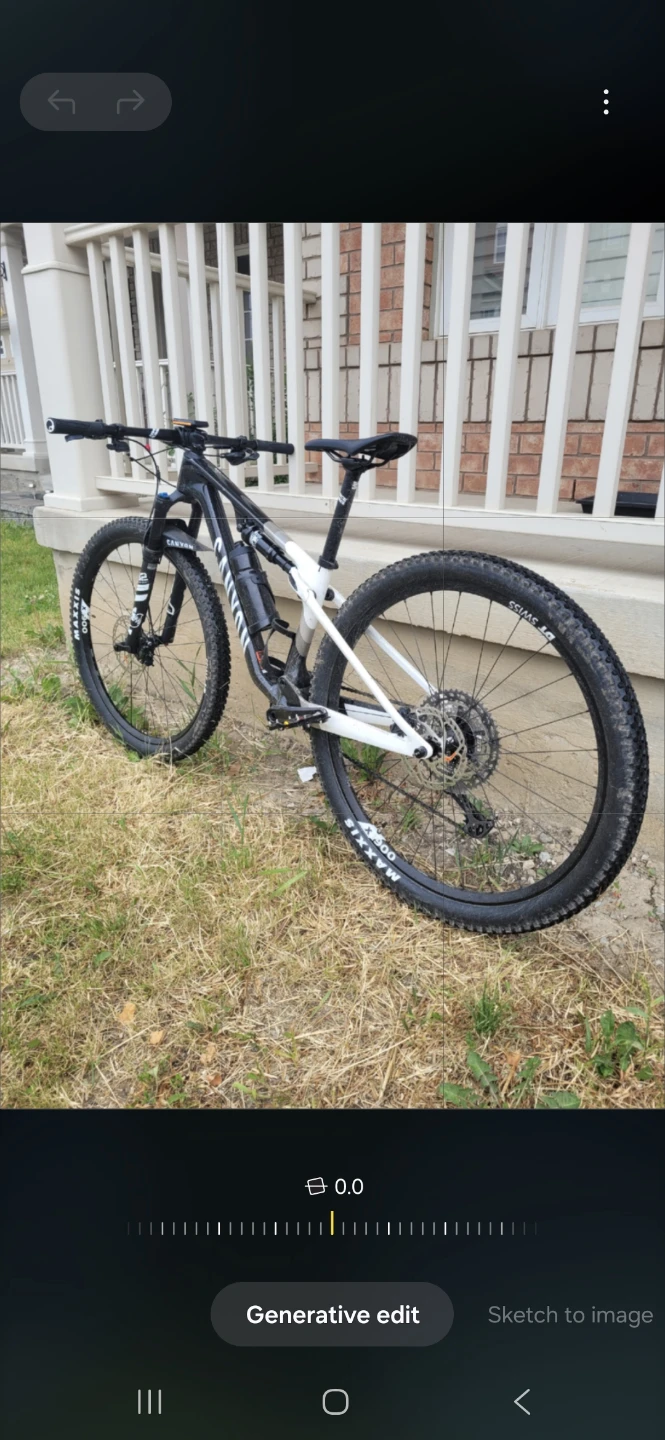 Canyon Lux Trail Mountain Bike Size S