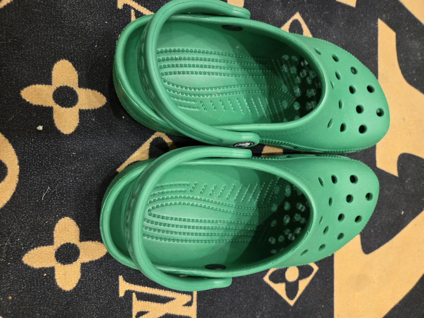 Green Crocs Clogs - photo 2