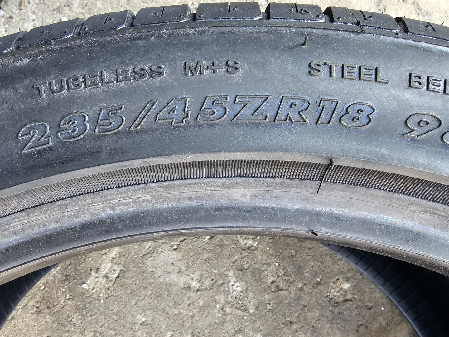 235/45 R18 ALL SEASON TIRES - photo 2