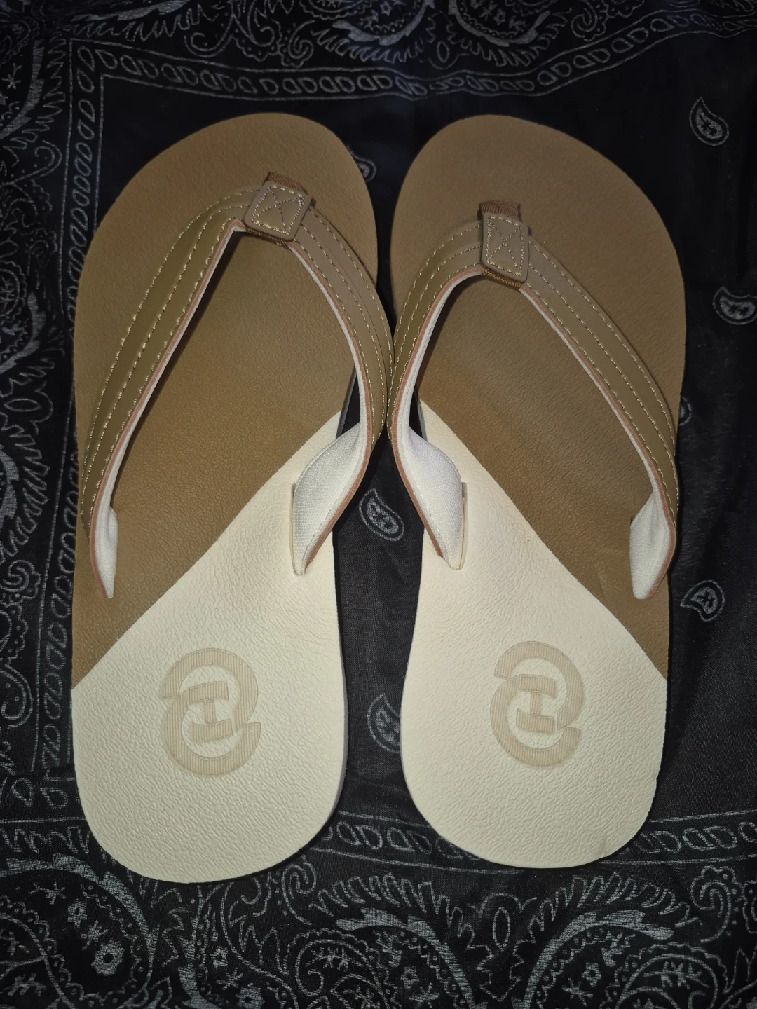 Two-Tone Flip Flops Size 37 - photo 2