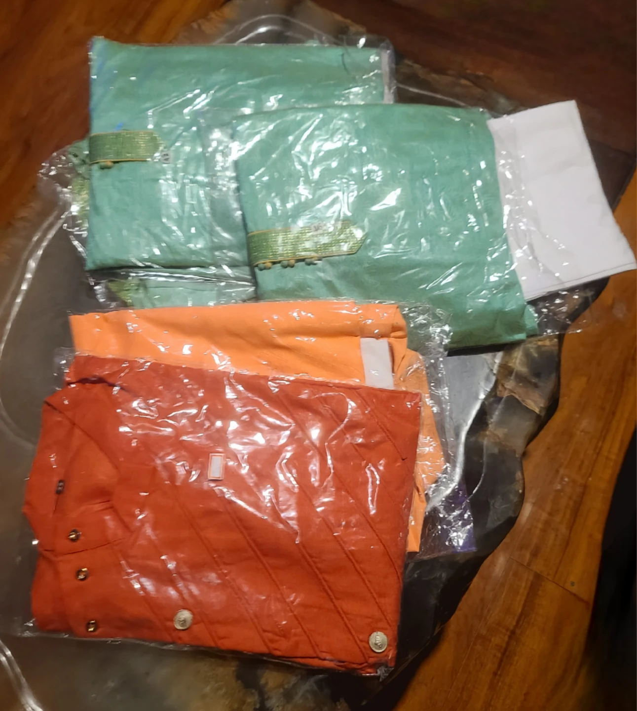 Set of five Traditional Mens Kurtas - photo 4