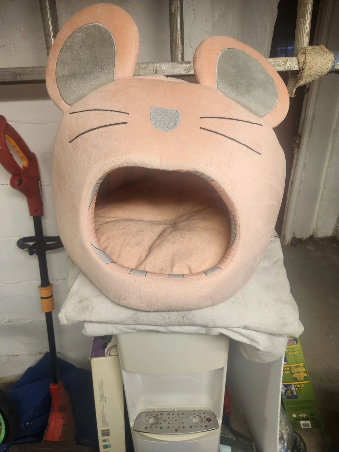 Pink Mouse Pet Bed
