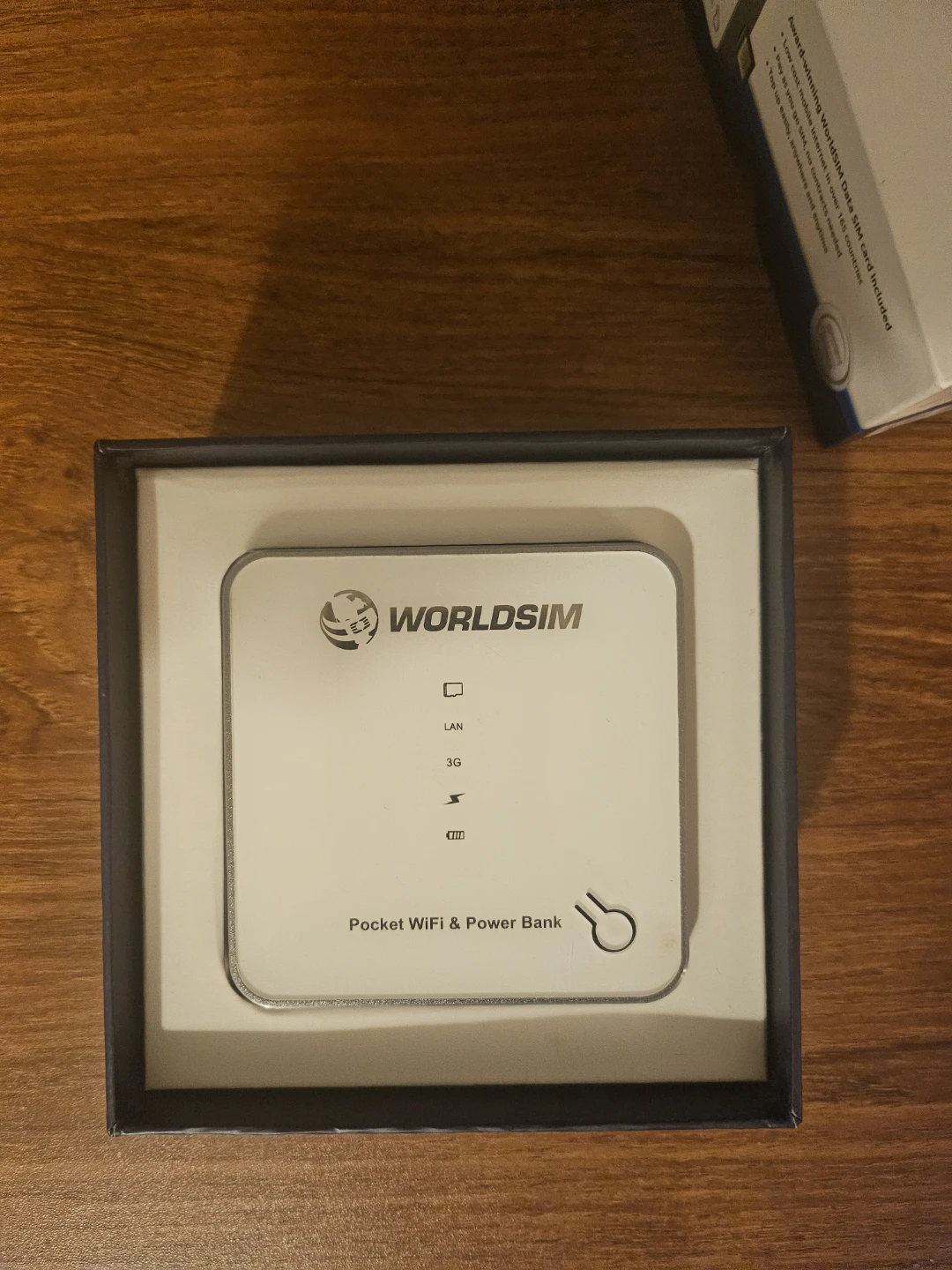 🏈 WorldSim Pocket WiFi & Power Bank - photo 2