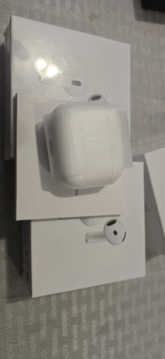 Airpod 4 ANC