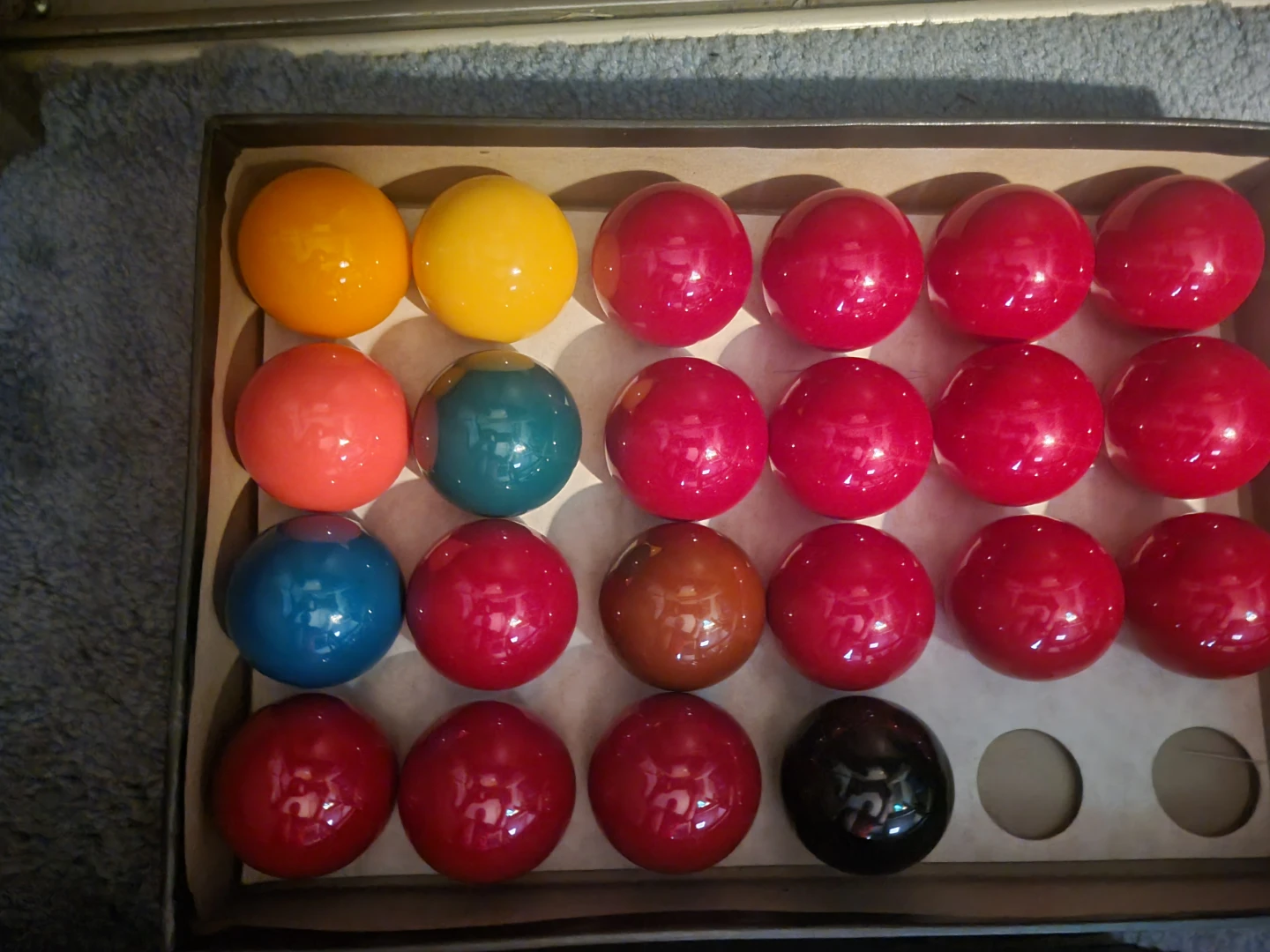 Pool Balls Set