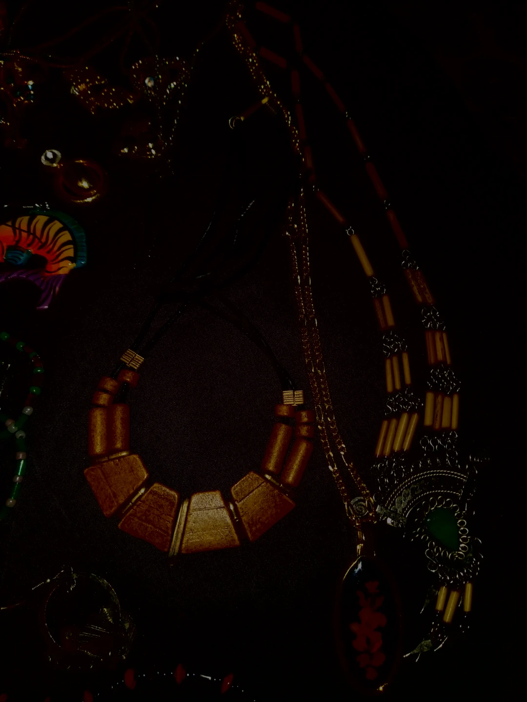 Assorted Vintage Costume Jewelry Collection - photo 5