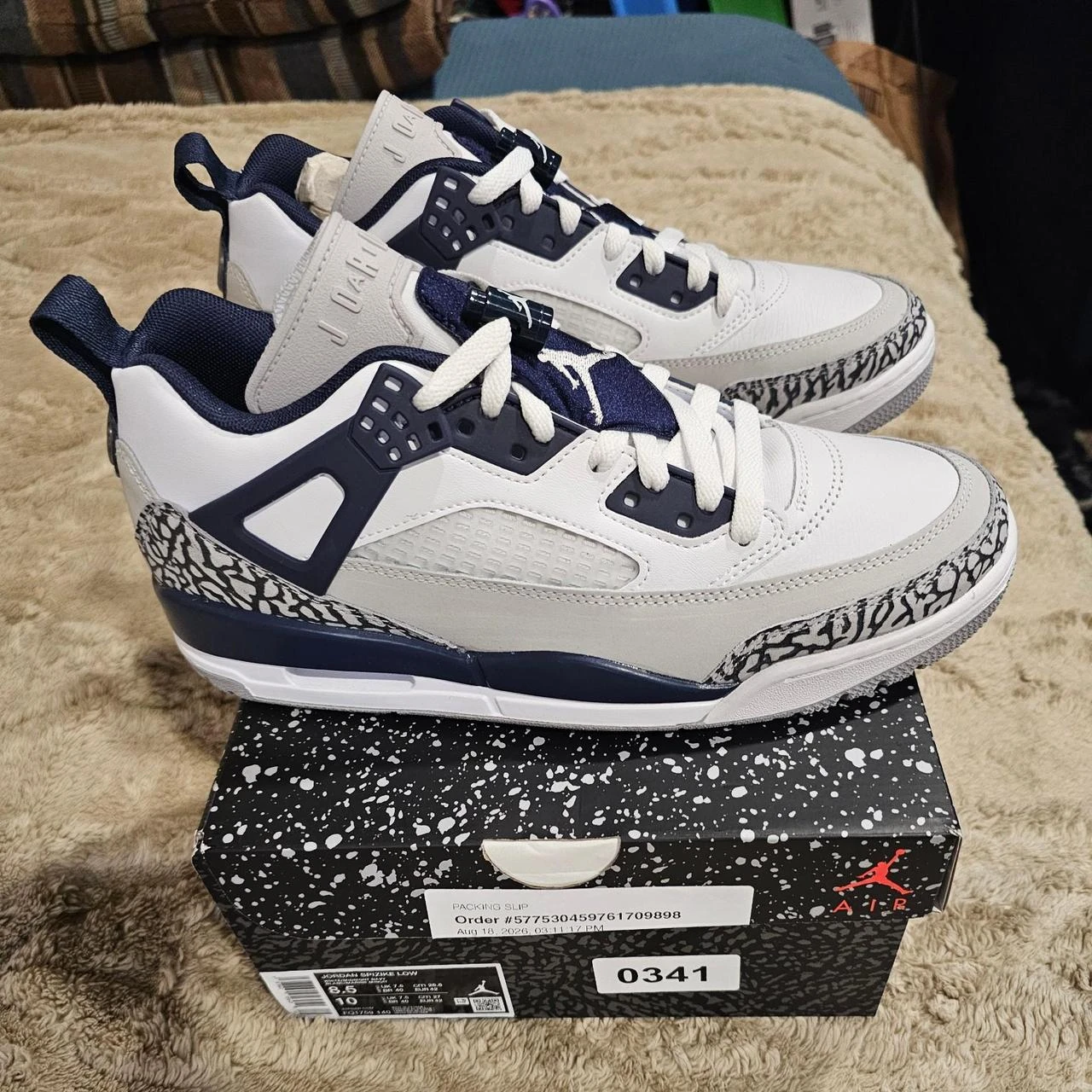 Brand New Jordan Spizike Low (White Midnight Navy) - photo 3