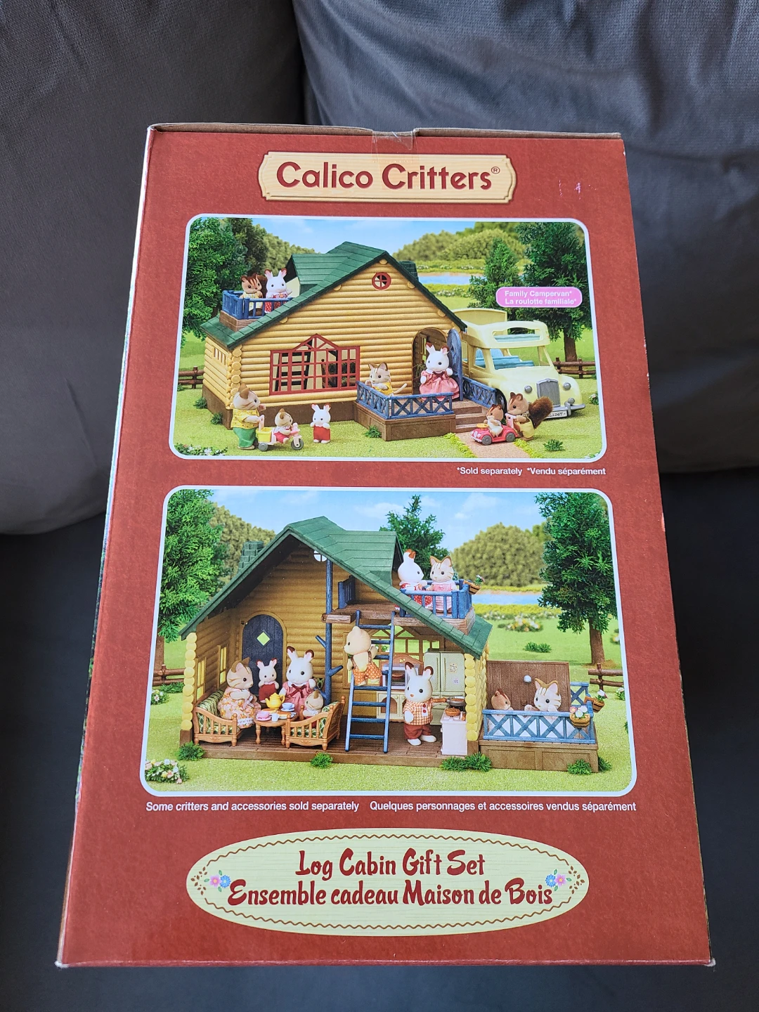 Calico Critters Log Cabin Gift Set Collectible Dollhouse 🏠 🏈 - photo 2