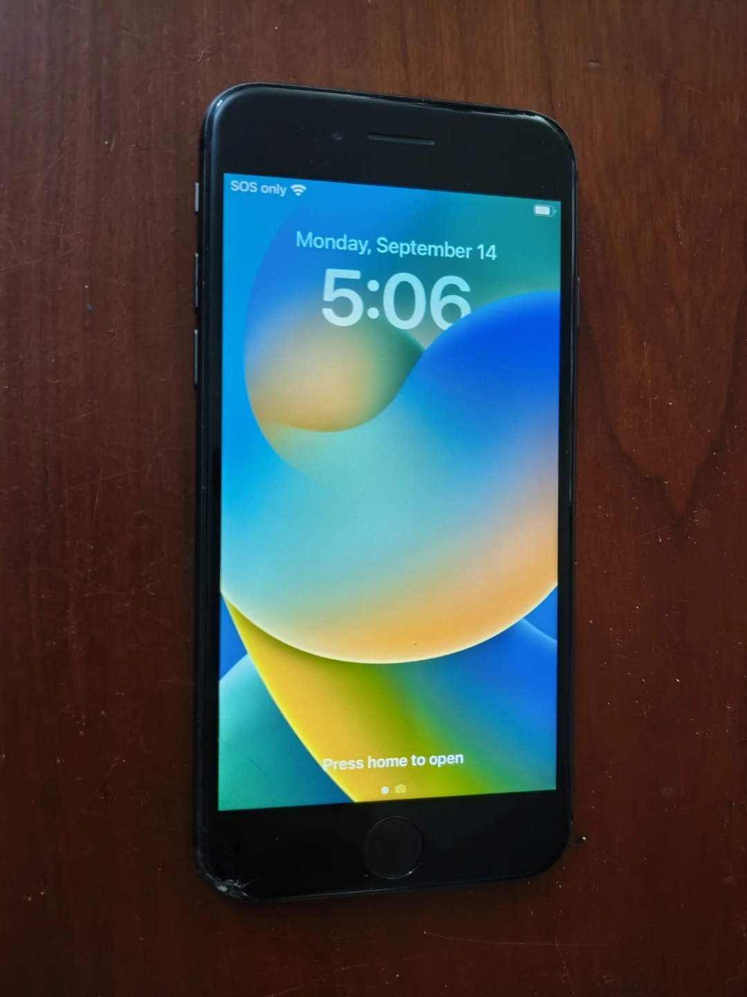 Apple iPhone 8