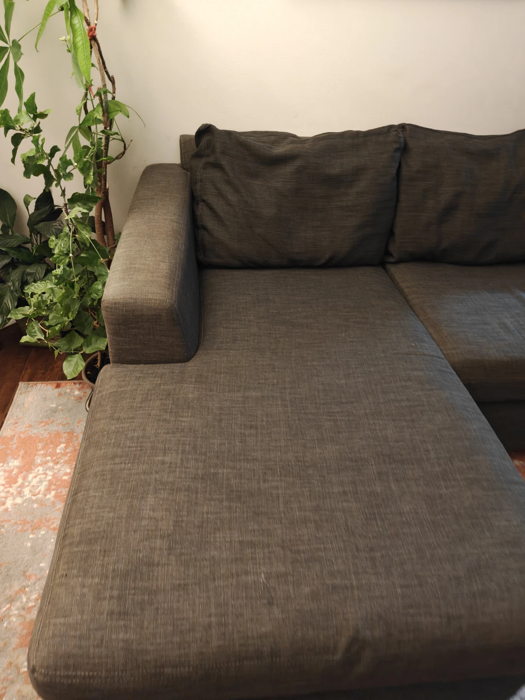 Dark grey sectional sofa with chaise - photo 5