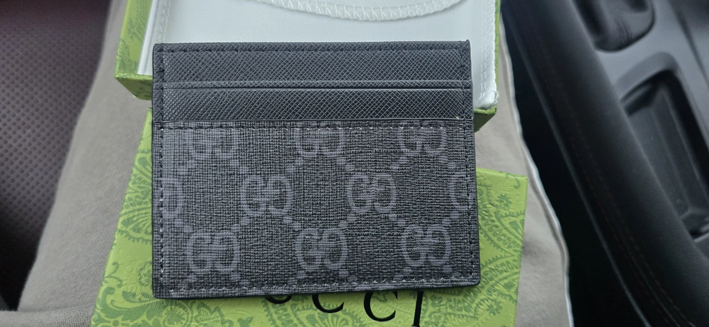 Multiple card holders - photo 5