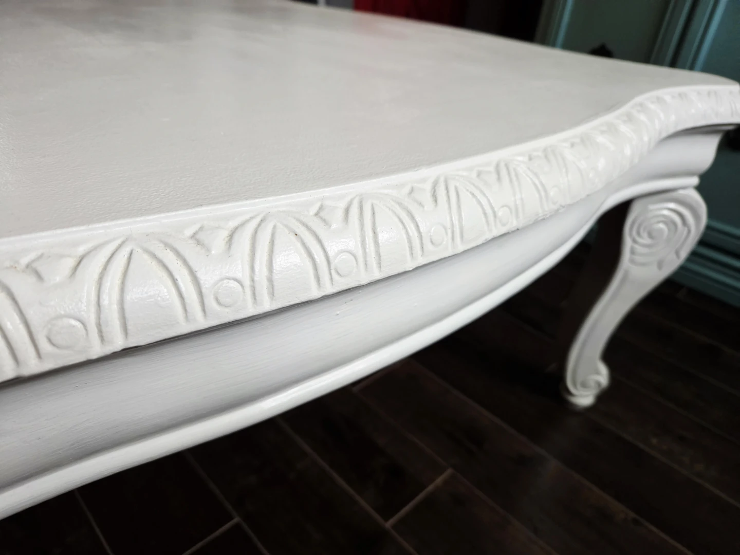 Vintage ornate wooden coffee table - photo 2