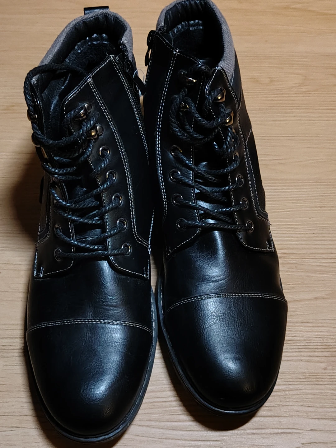 Assorted Men's Footwear Bundle (4) - photo 2