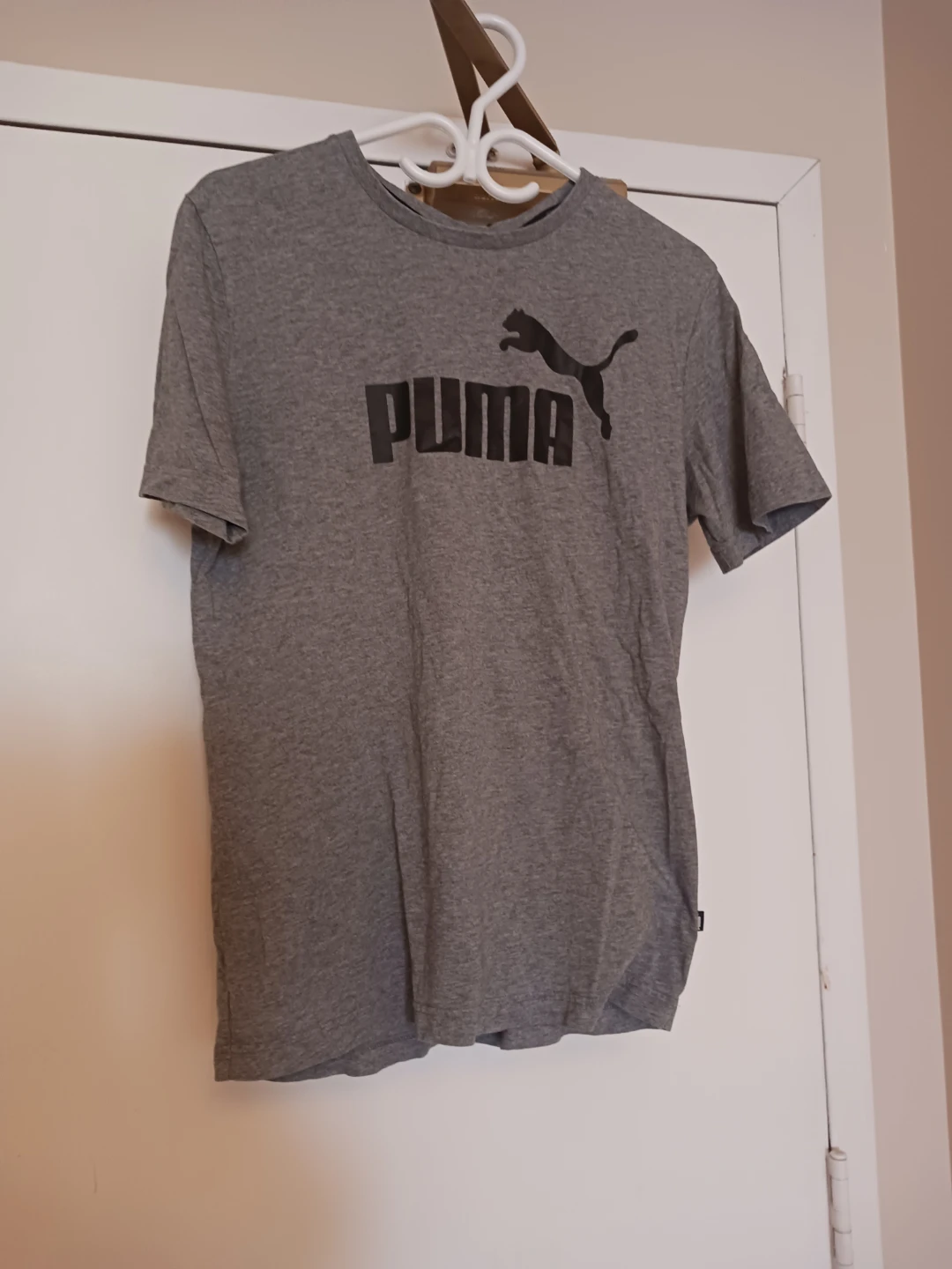 Puma grey t-shirt