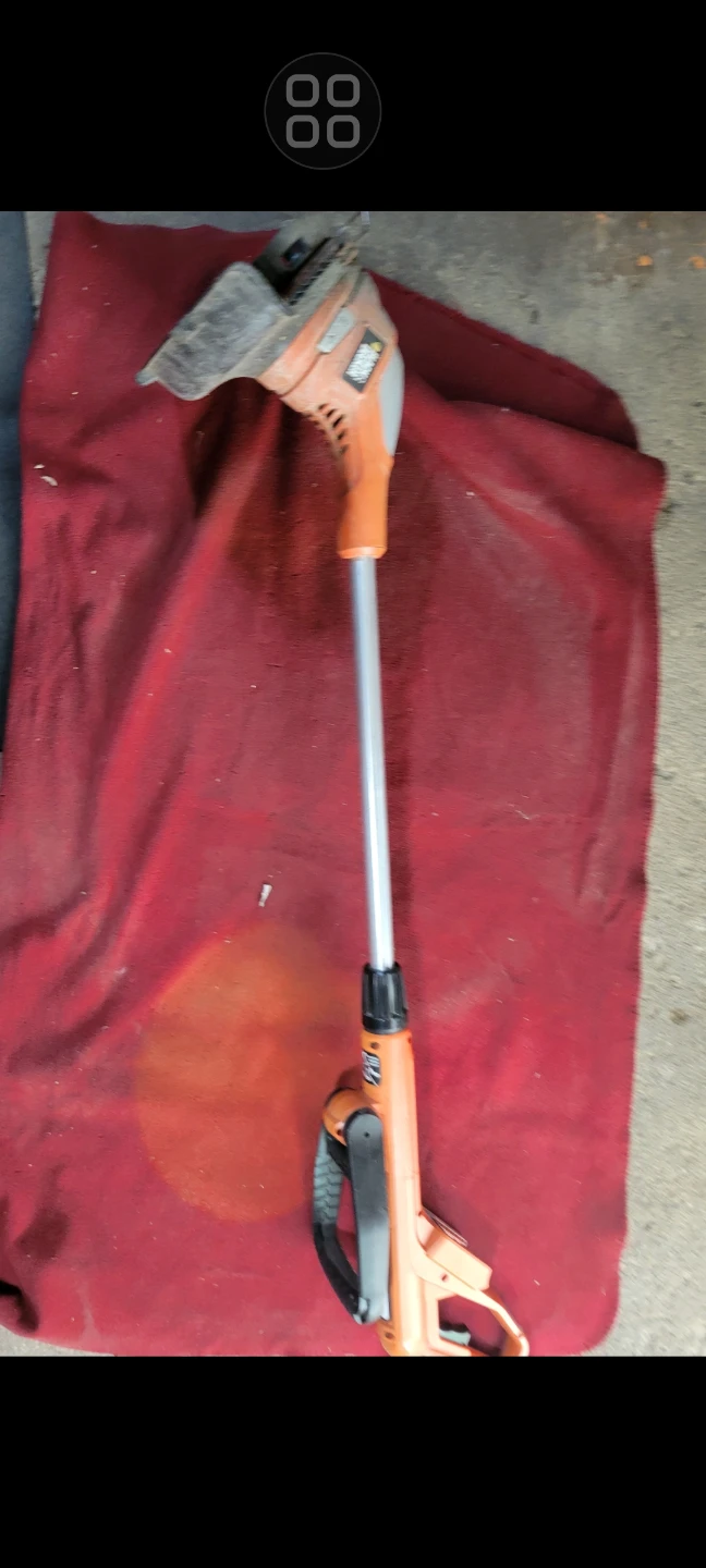 BLACK AND DECKER 20 VOLT
