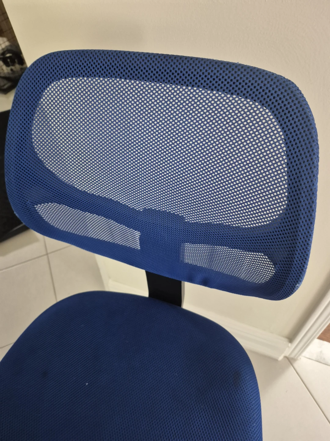 Nice nlue mesh office chair - photo 4