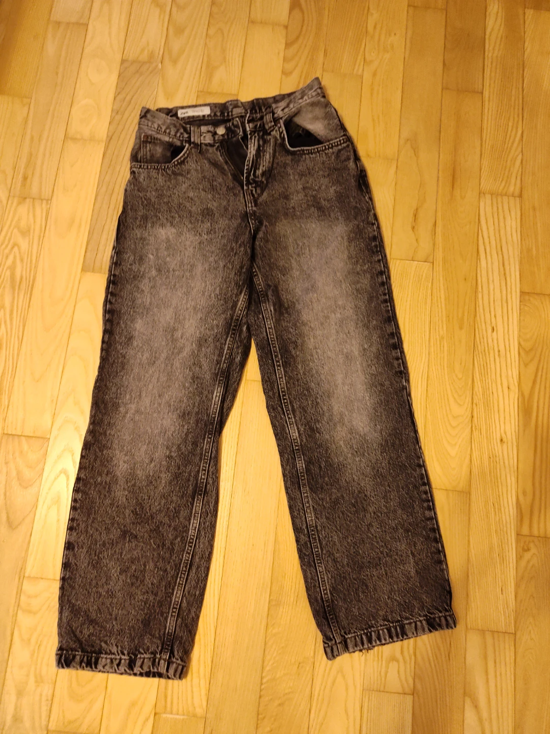 zara baggy jeans