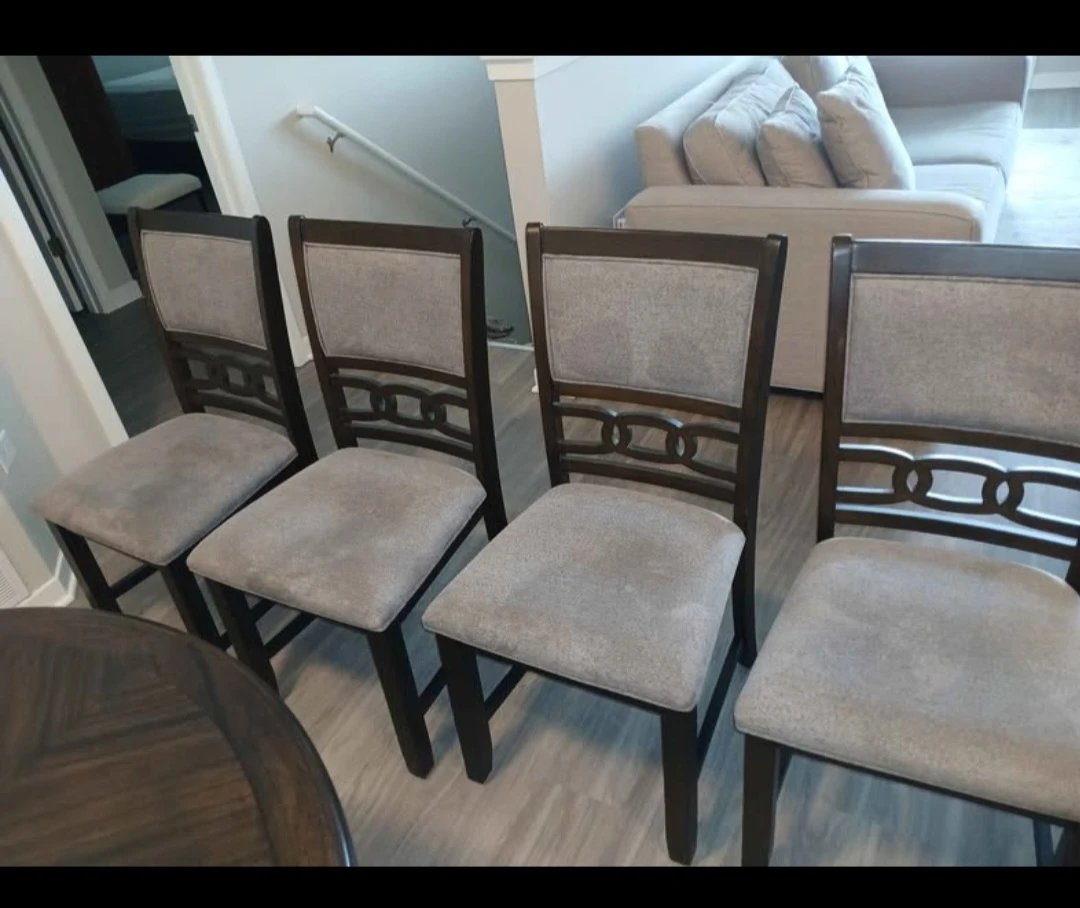 Round Dining Table with 4 Chairs - photo 5