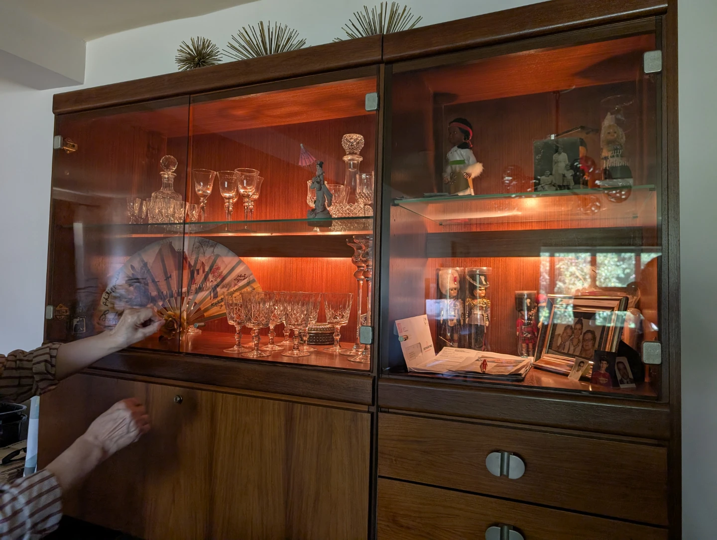 Pristine 3-unit mid century display cabinet
