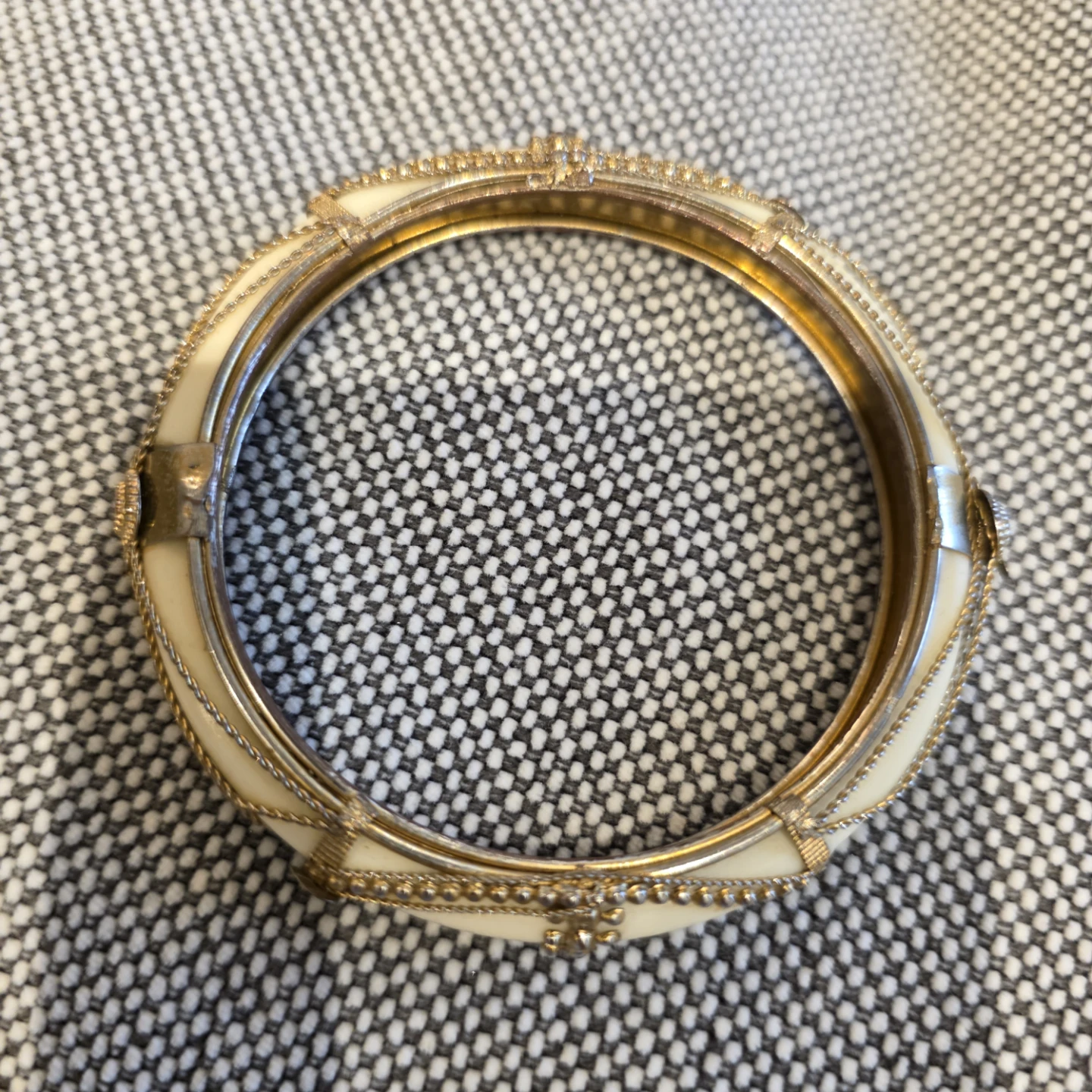 Vintage Gold Tone Cream Enamel Hinged Bangle Bracelet