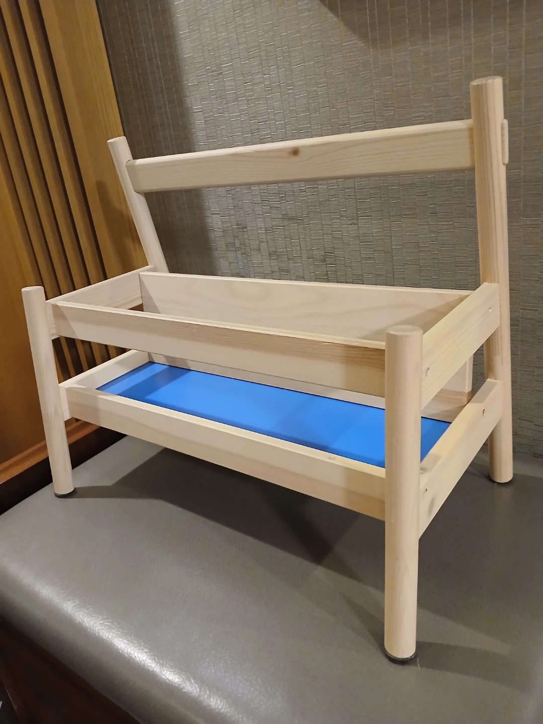 Solid Wood Children's Book Rack