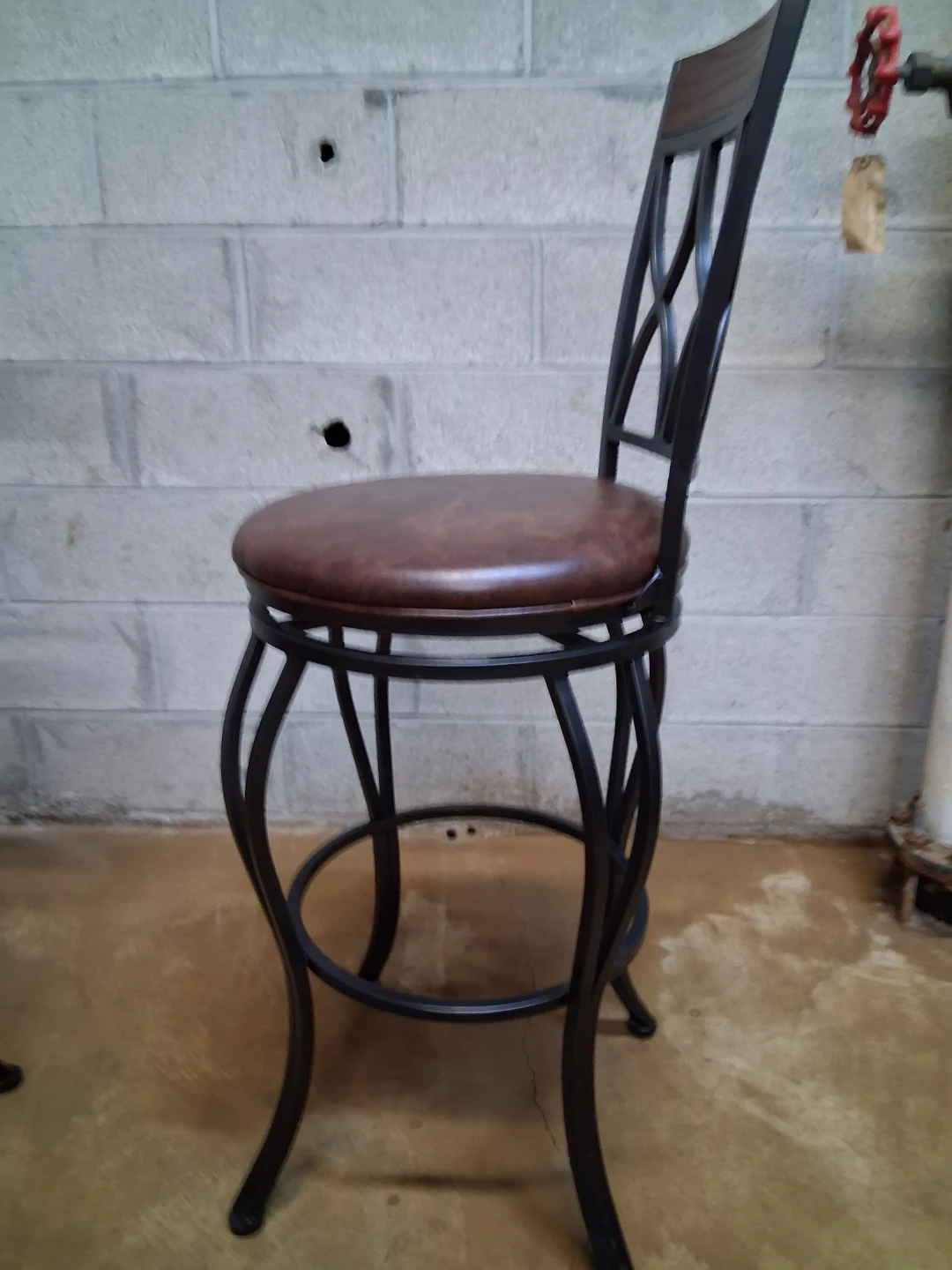 Set of 2 Swivel Bar Stools - photo 3