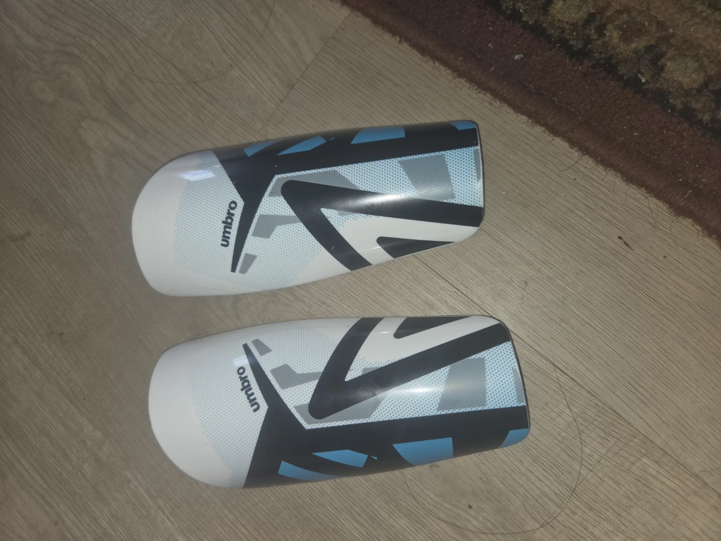 Umbro Soccer Shin Guards