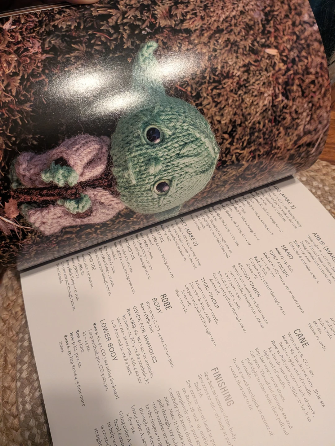 Star Wars: Knitting the Galaxy Pattern Book - photo 5