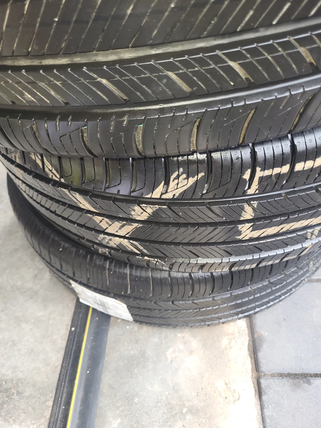 Set of Hankook Kinergy Good condition.  TRUCK  255 65 18 - photo 2
