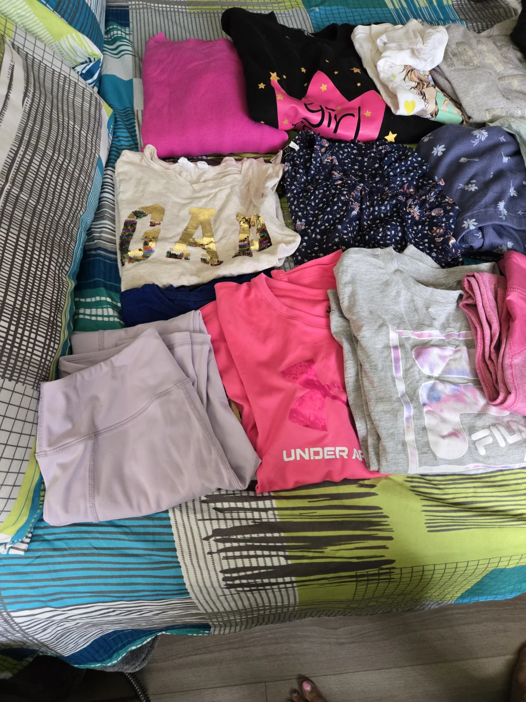 Girls Assorted Clothing Bundle Size Medium - photo 5