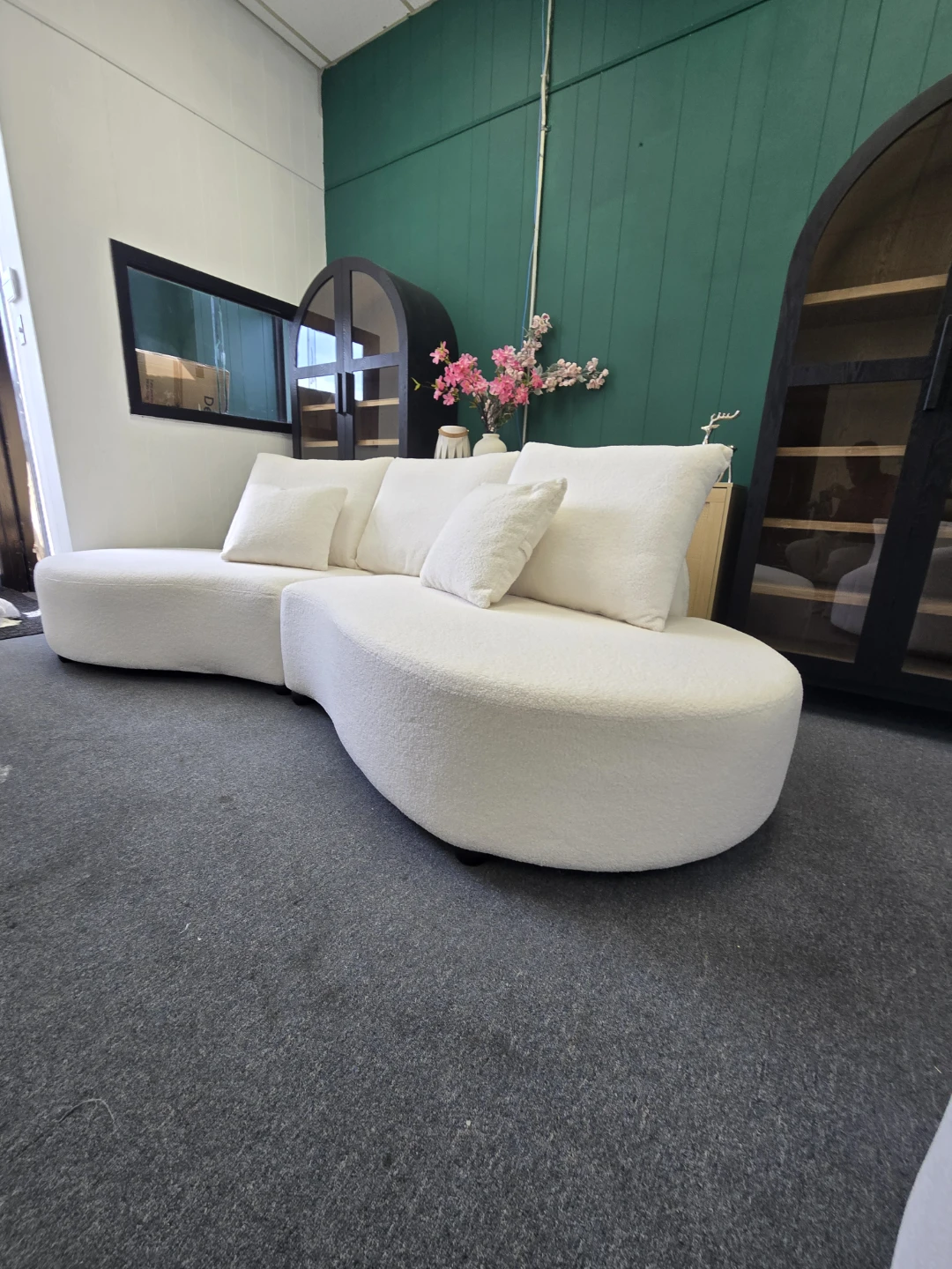 Curved Bouclé Sofa - Cream - photo 2