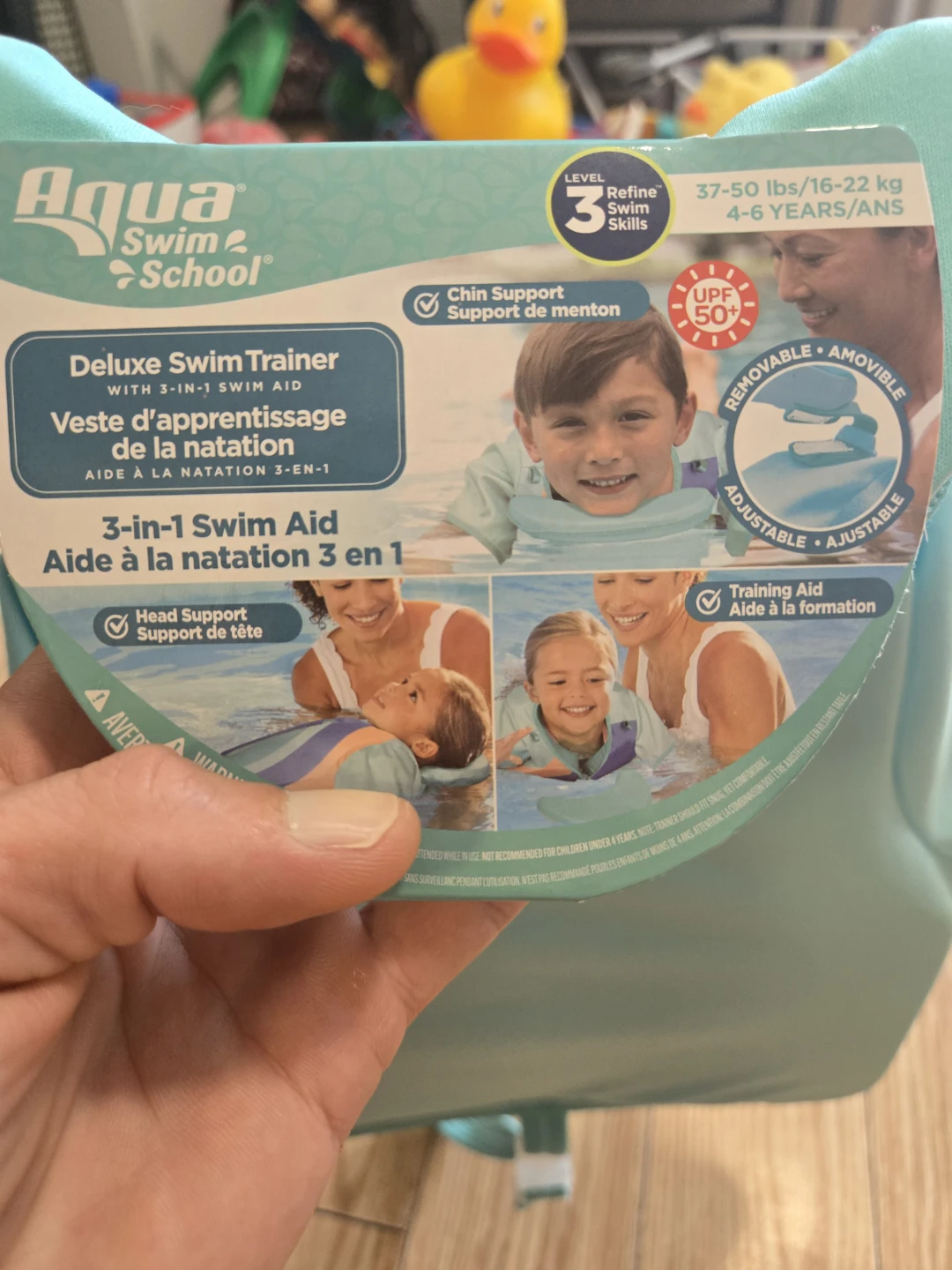 Nwt Toddler life jacket an swim shoes size5/6 - photo 2