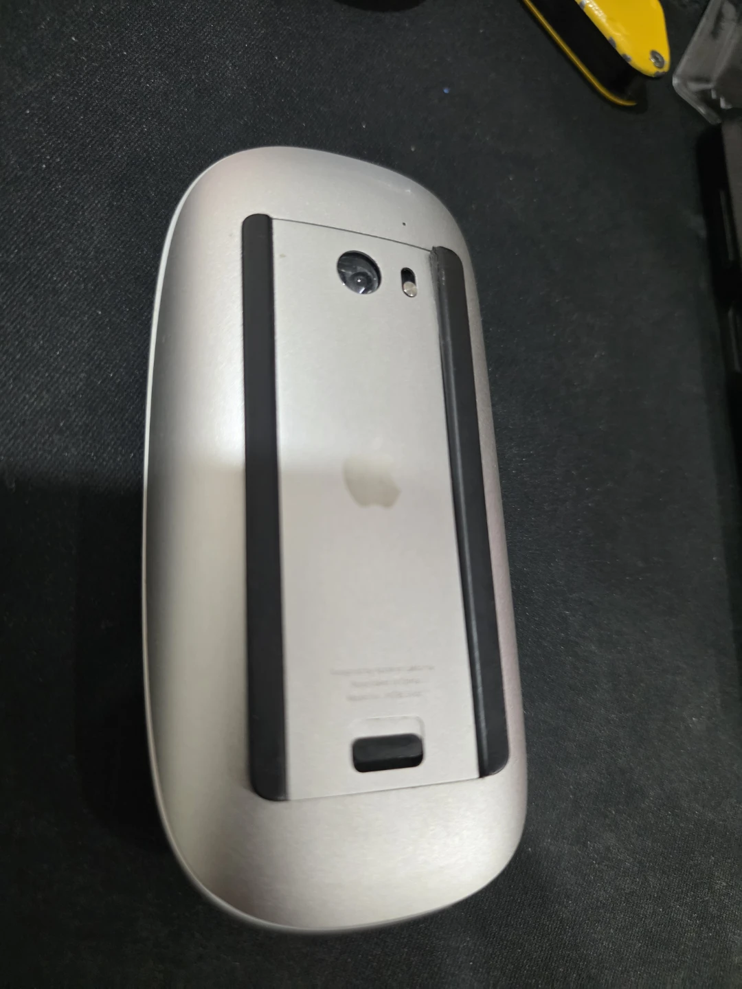 Apple Magic Mouse - photo 2