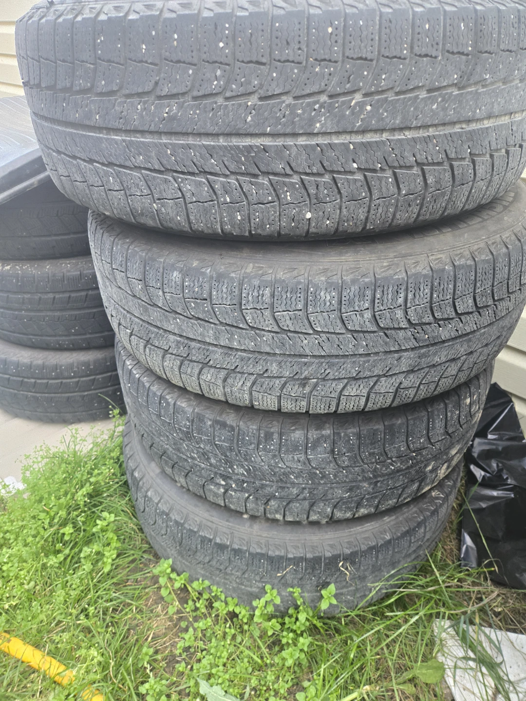 Toyota Rav4 steel.rims and tires