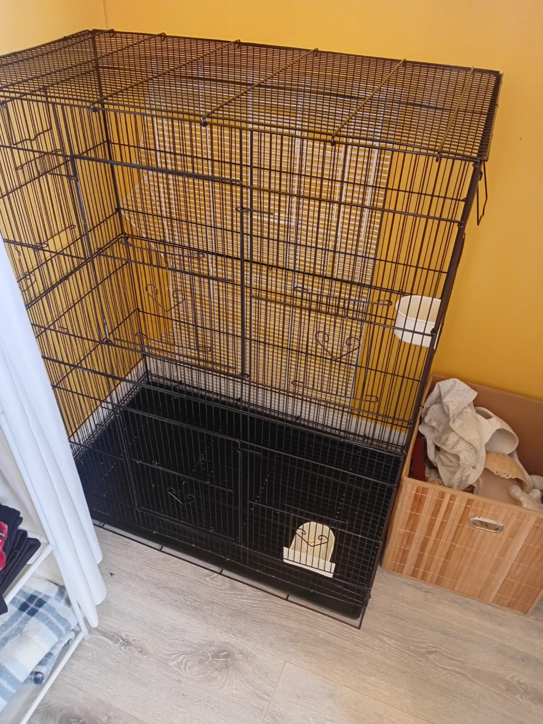 Large metal cage