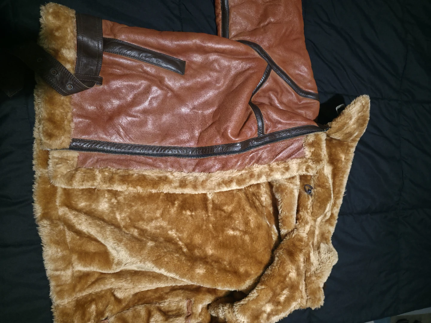 Men’s Premium Fur-Lined Genuine Leather Winter Jacket - photo 4