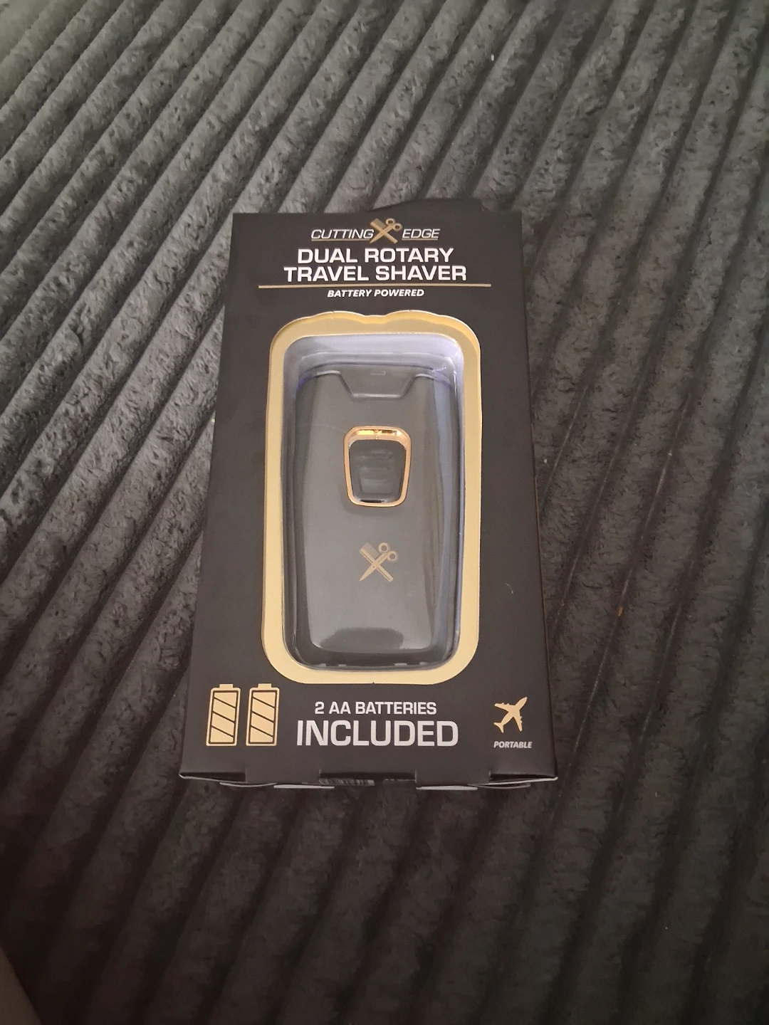 NEW Cutting Edge Dual Rotary Travel Shaver.