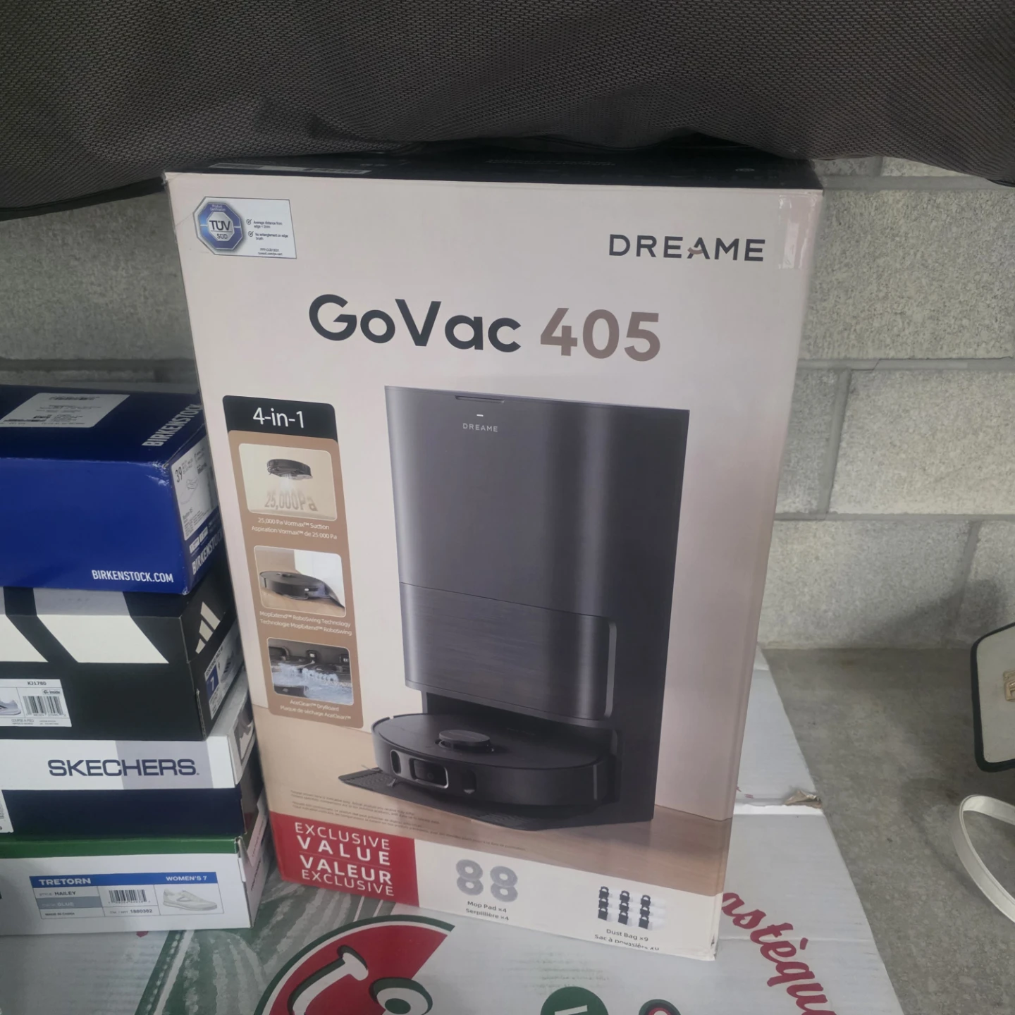 Dreame GoVac 405 Robot Vacuum and Mop