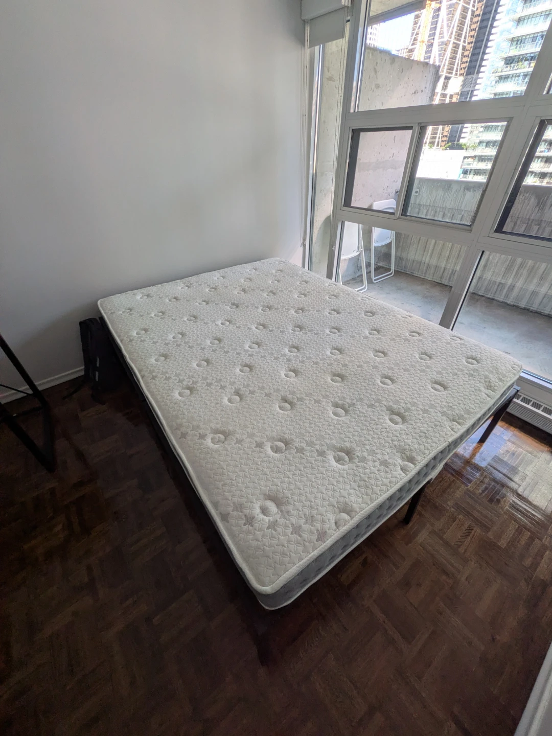 Bedstory Queen 6-Inch Innerspring Mattress